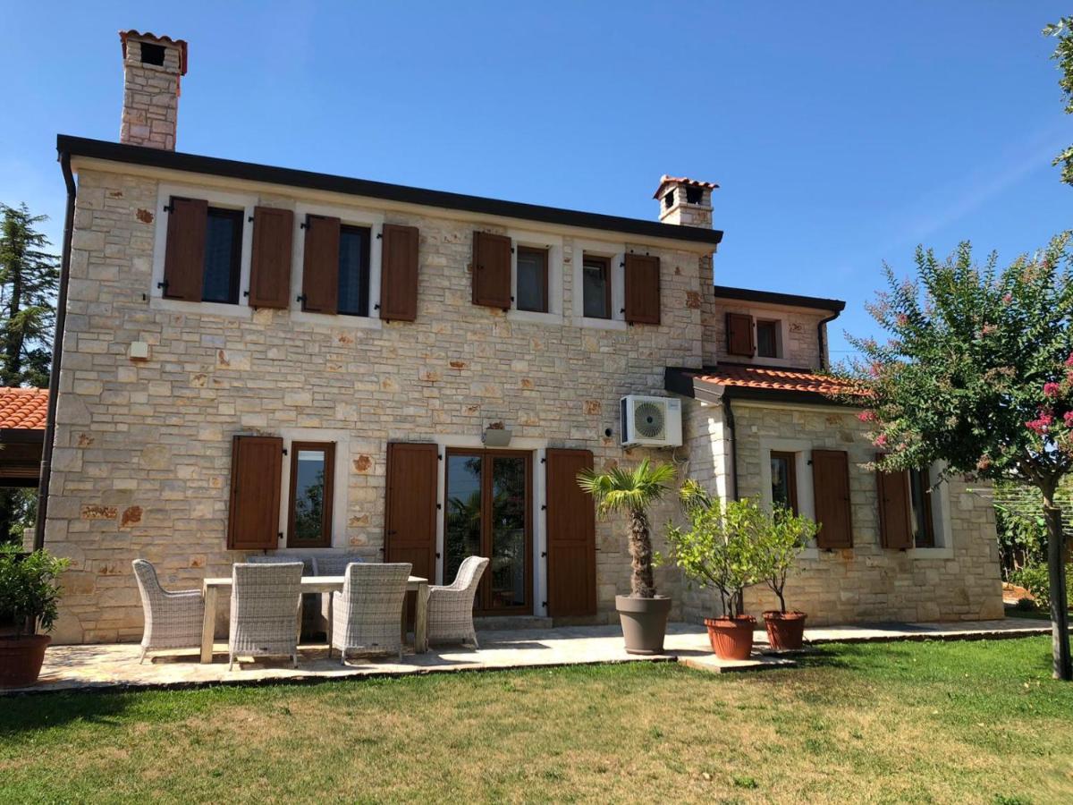 Casa Stefanie Villa Kaštelir Екстериор снимка